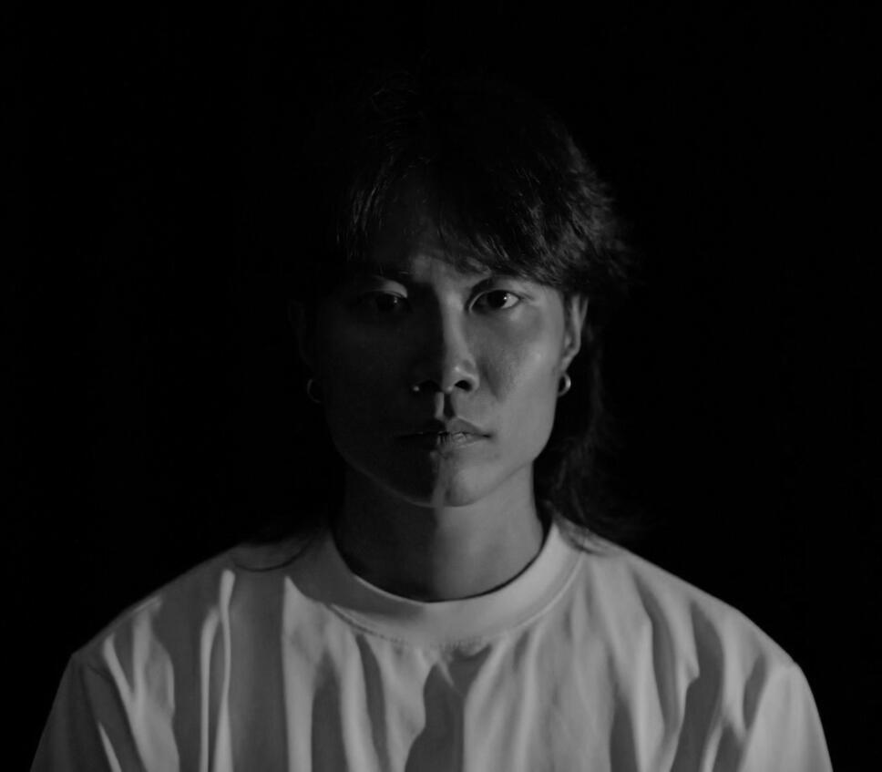Mona Teaser Avatar Banner